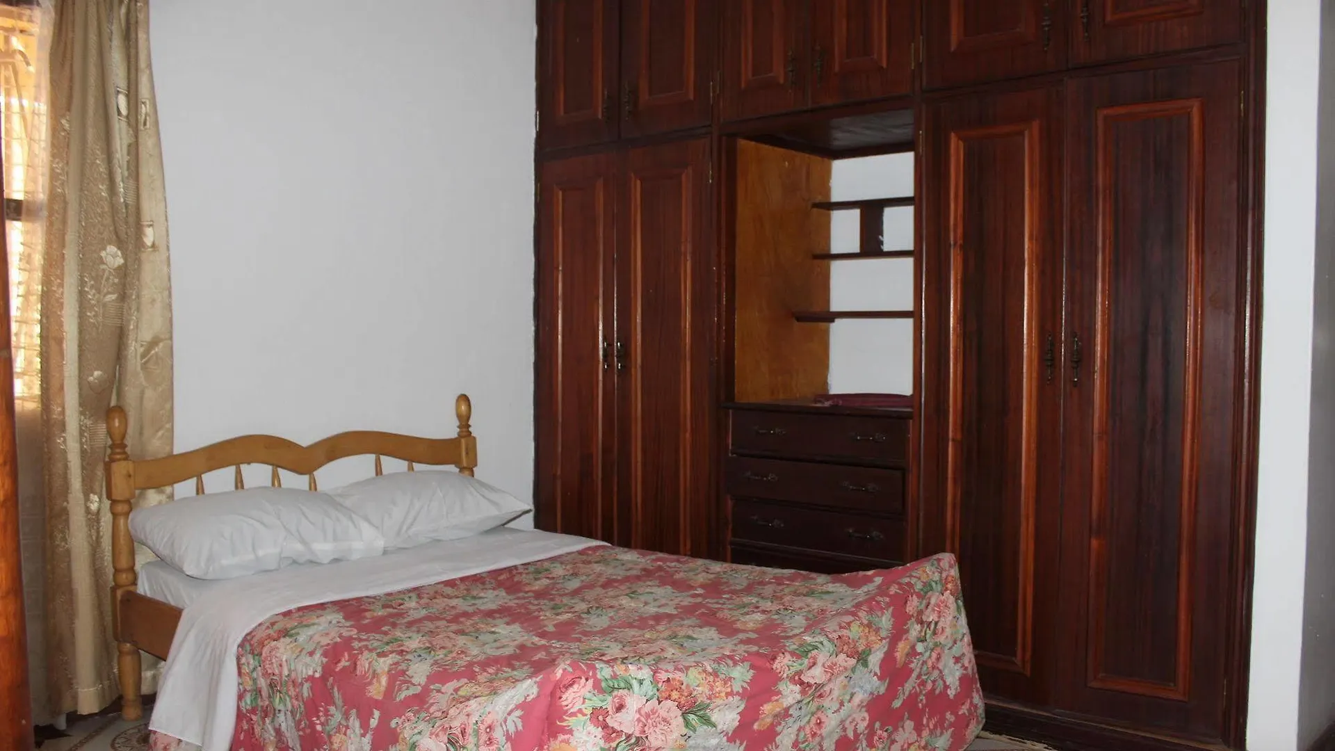קמפאלה Victoria Region Motel 3*,  אוגנדה