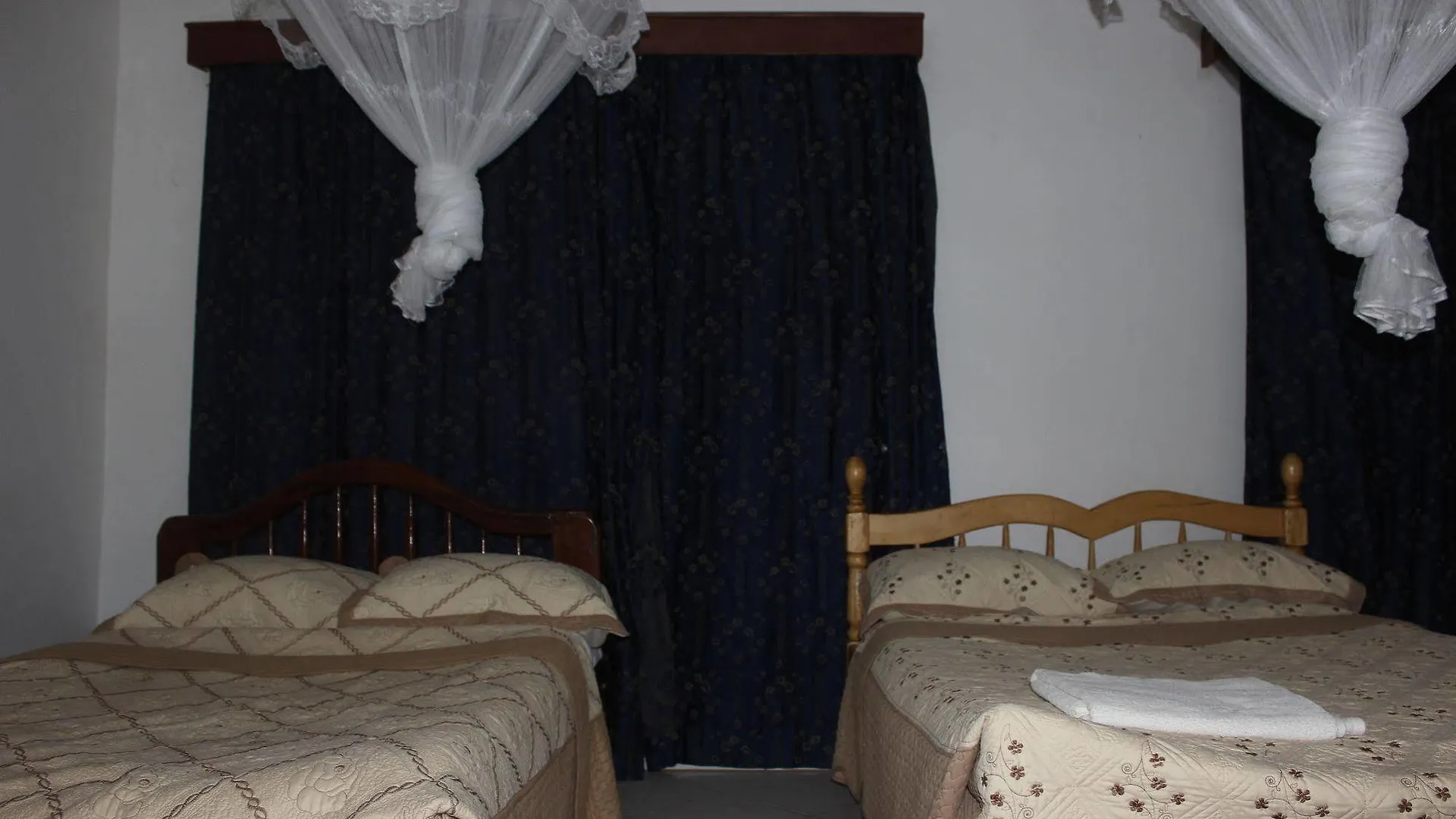 קמפאלה Victoria Region Motel 3*,  אוגנדה